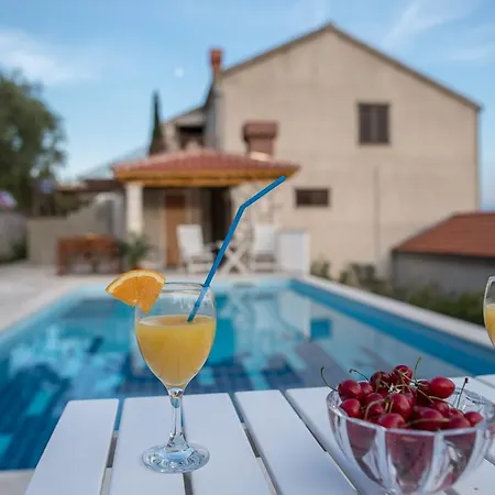 Apartman Olive Garden *